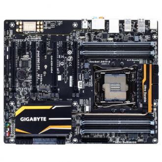  Gigabyte GA-X99-UD4 64792 grande